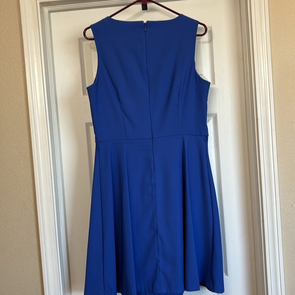 Blue, Knee Length Dress - Picture 3 of 3